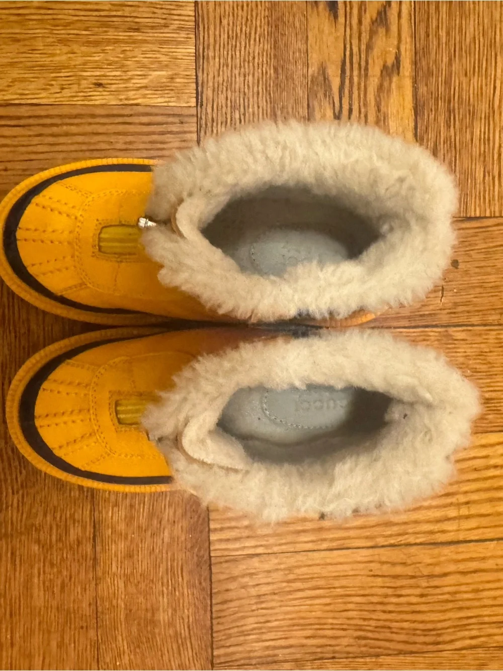 Gucci Kids Yellow Winter Boots with Faux Fur Lining
